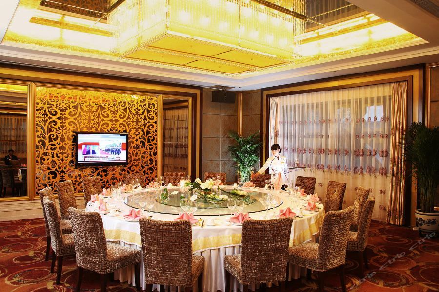 Beijing Xinjiang Mansion Hotel Haidian Exterior photo